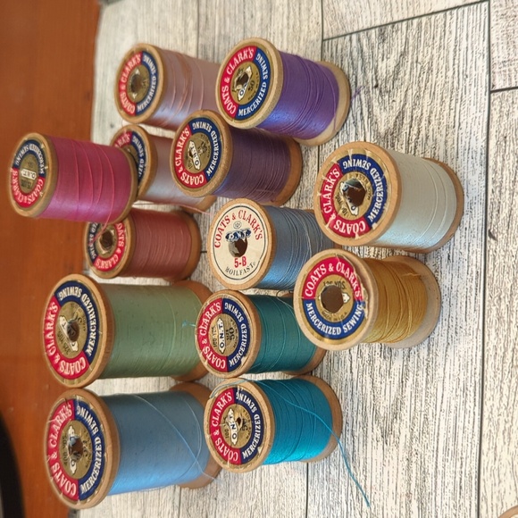 Vintage Thread Lot 37 Spools American Thread Assorted - Picture 5 of 6